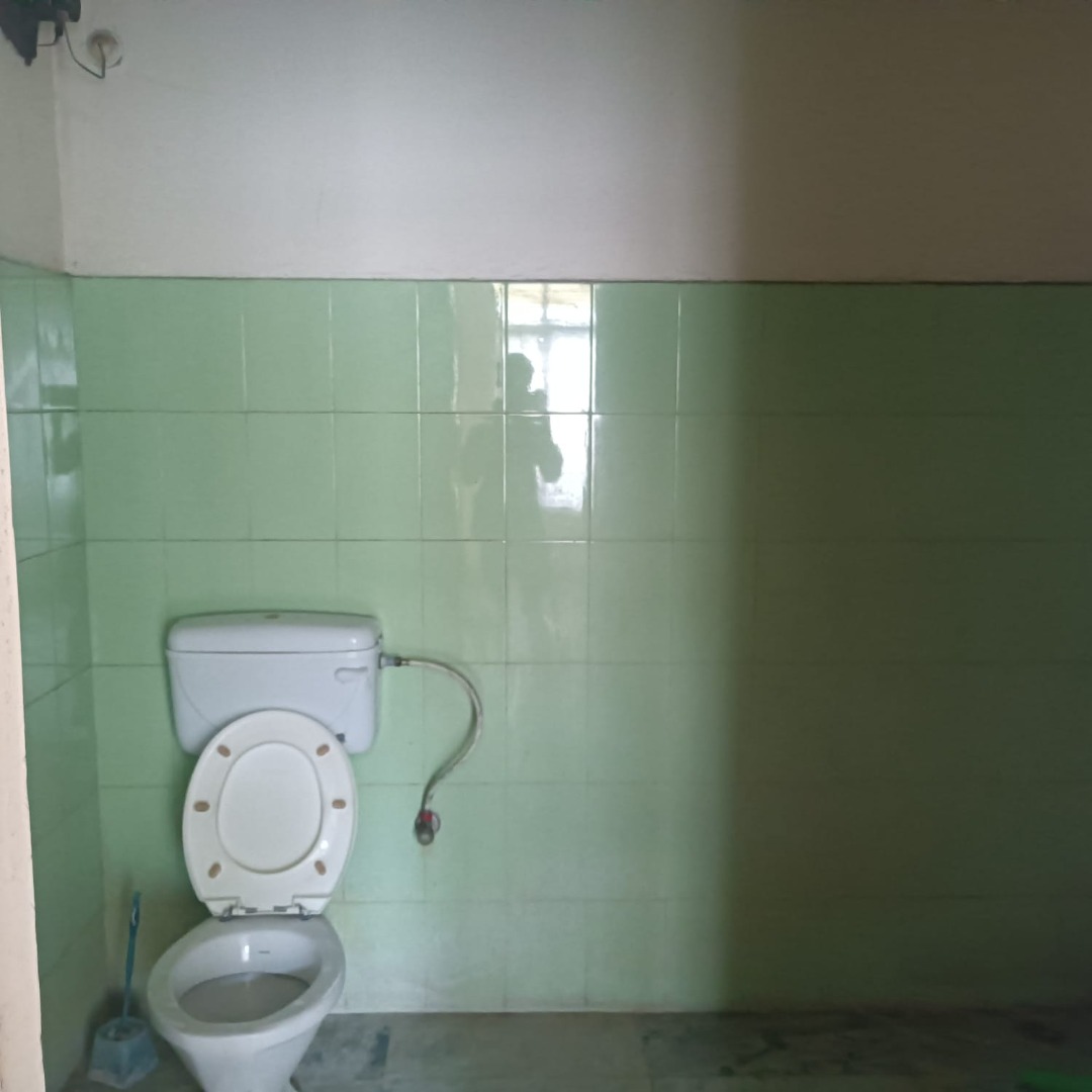 Semi Furnished 3bhk in Srimanta Sankardev Path, Rukmini Gaon, Guwahati, Assam, India for Rent